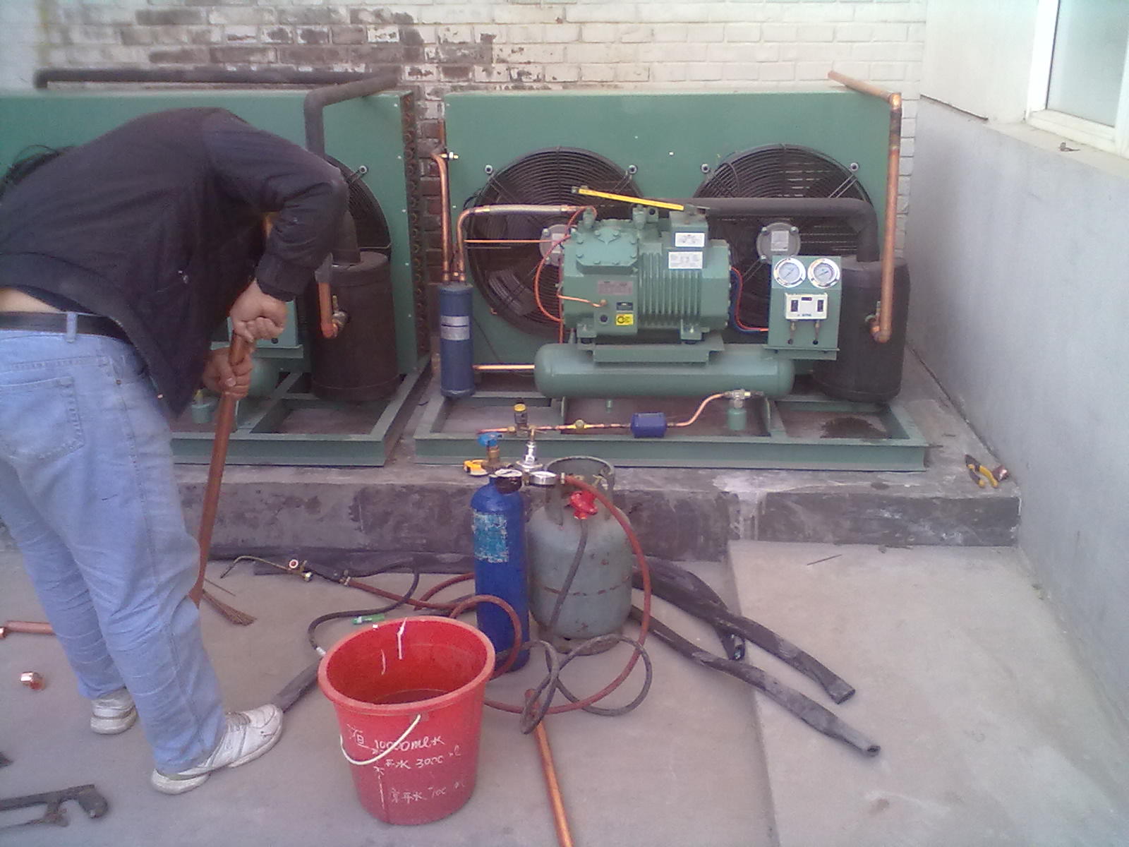 機(jī)組焊接 機(jī)組焊接